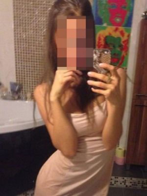 Купить шлюху (ВИКА, рост: 154, вес: 43)