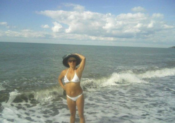 Тома-Катя(нимфоманки) — массаж «Ветка сакуры», минет и классика - 24 7