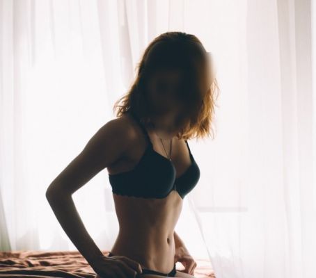 Тося — реальные эротические фото