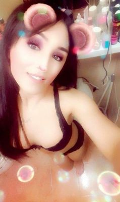 Вика - массаж с интимом от 3000 руб. в час