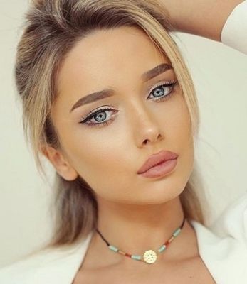 КРИСТИНА, 28 лет — минет в машине