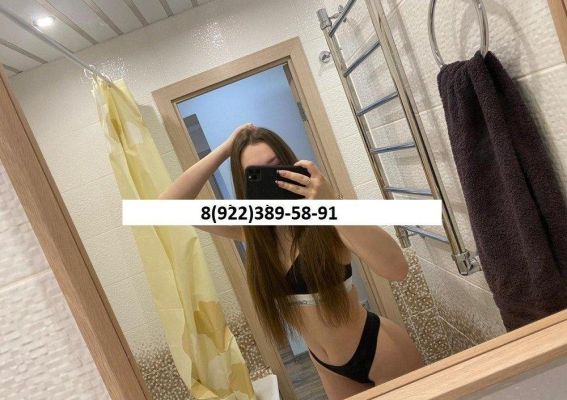 Erika — реальные эротические фото