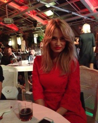 Сексуальная негритянка Оля, закажите онлайн