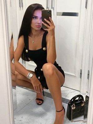 Оленька — анал с толстой шлюхой в Воронеже