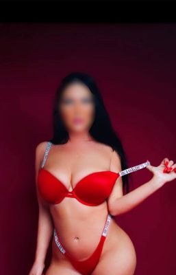 Маша, 21 лет — эромассаж для мужчин