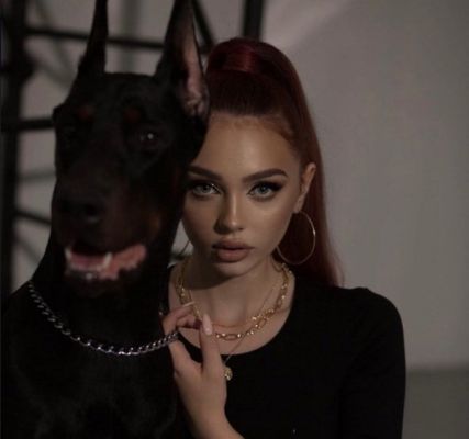 Толстая зрелая инди Лиза, принимает круглосуточно