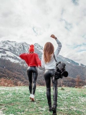 Диана предлагает массаж простаты страпоном, недорого