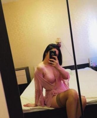 Заказать девушку от 3500 руб. в час (Маша, 25 лет)