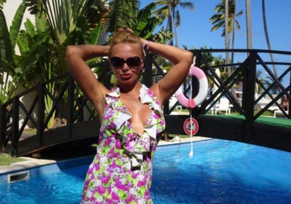 девушка Алика, 25 — интим услуги