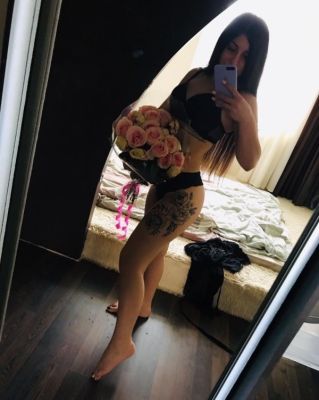  Куртизанка Zina для интимных свиданий