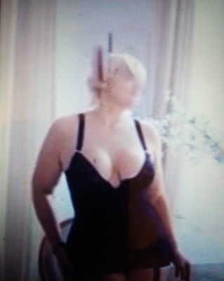 Вызвать проститутку на дом в Воронеже (Леночка, от 4500 руб. в час)