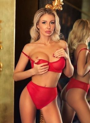 Лена — классический массаж от проститутки - 3000 руб. в час