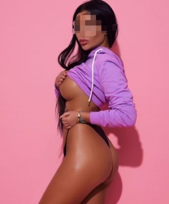 Катя — страпон, урологический массаж