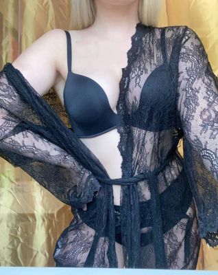 Алёна, 22 лет — эромассаж для мужчин