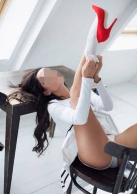 Заказать девушку от 3500 руб. в час (Люда, 24 лет)