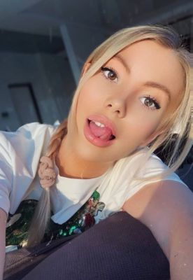 Танечка, тел. 8 903 853-81-64 — шлюха по вызову