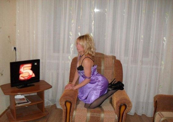 Эскортница Анастасия (вес: 42 кг) с большой грудью