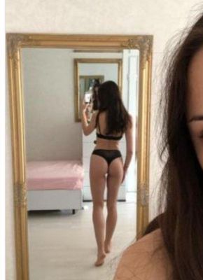 Марта — секс и массаж от 3500 руб. в час