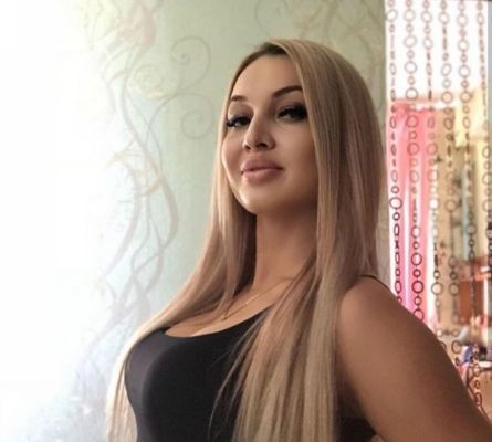 Яна — анал с толстой шлюхой в Воронеже