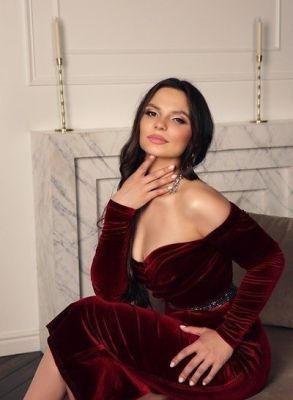 экспресс проститутка Милана, тел. 8 961 189-05-09