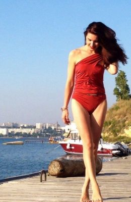 Местная проститутка Лейла, 23 лет