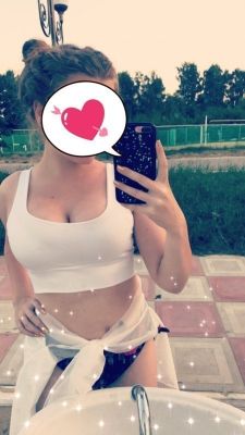 Заказать девушку от 2000 руб. в час (Маша, 18 лет)