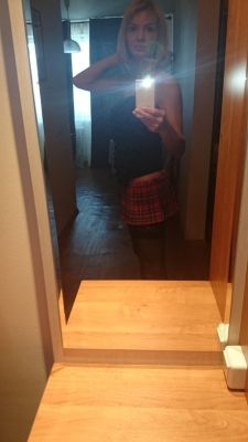 Заказать шлюху на дом в Воронеже (Лера, рост: 163, вес: 52)