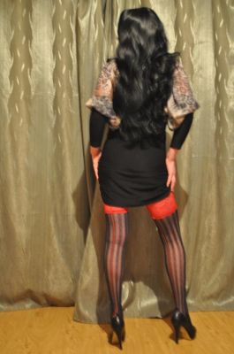 Снять шлюху (Елена, от 1800 руб. в час)