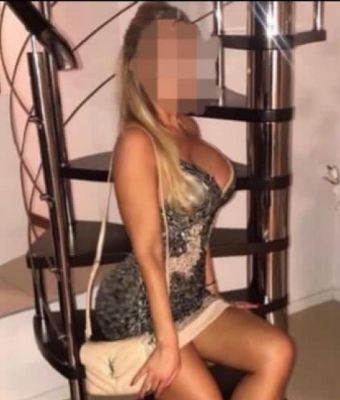 самая дешевая проститутка Алёна , 28 лет, закажите онлайн